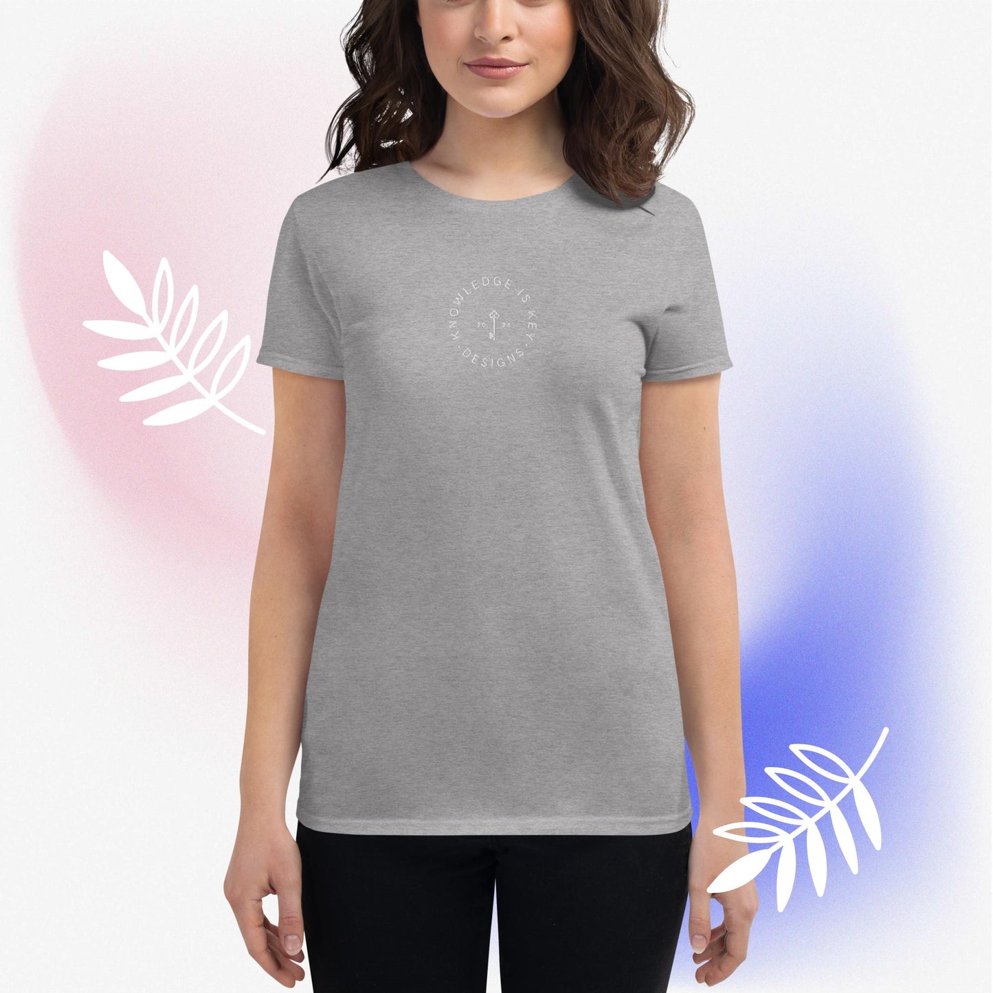 Women's short sleeve logo t-shirt